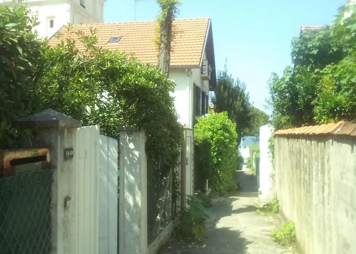 Arcachonaise A 50 M De La Plage, Centre Tatil Evi *