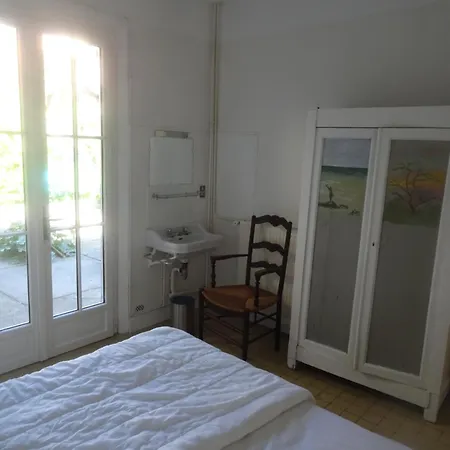 Arcachonaise A 50 M De La Plage, Centre Tatil Evi *