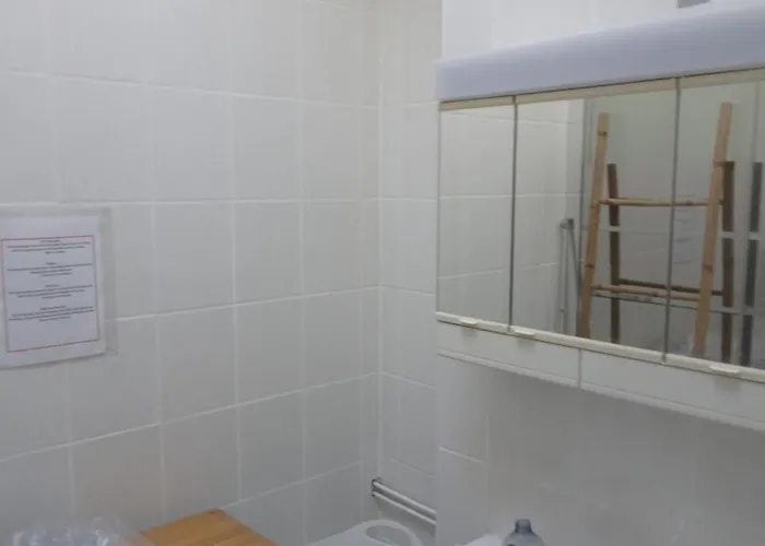 Arcachonaise A 50 M De La Plage, Centre *